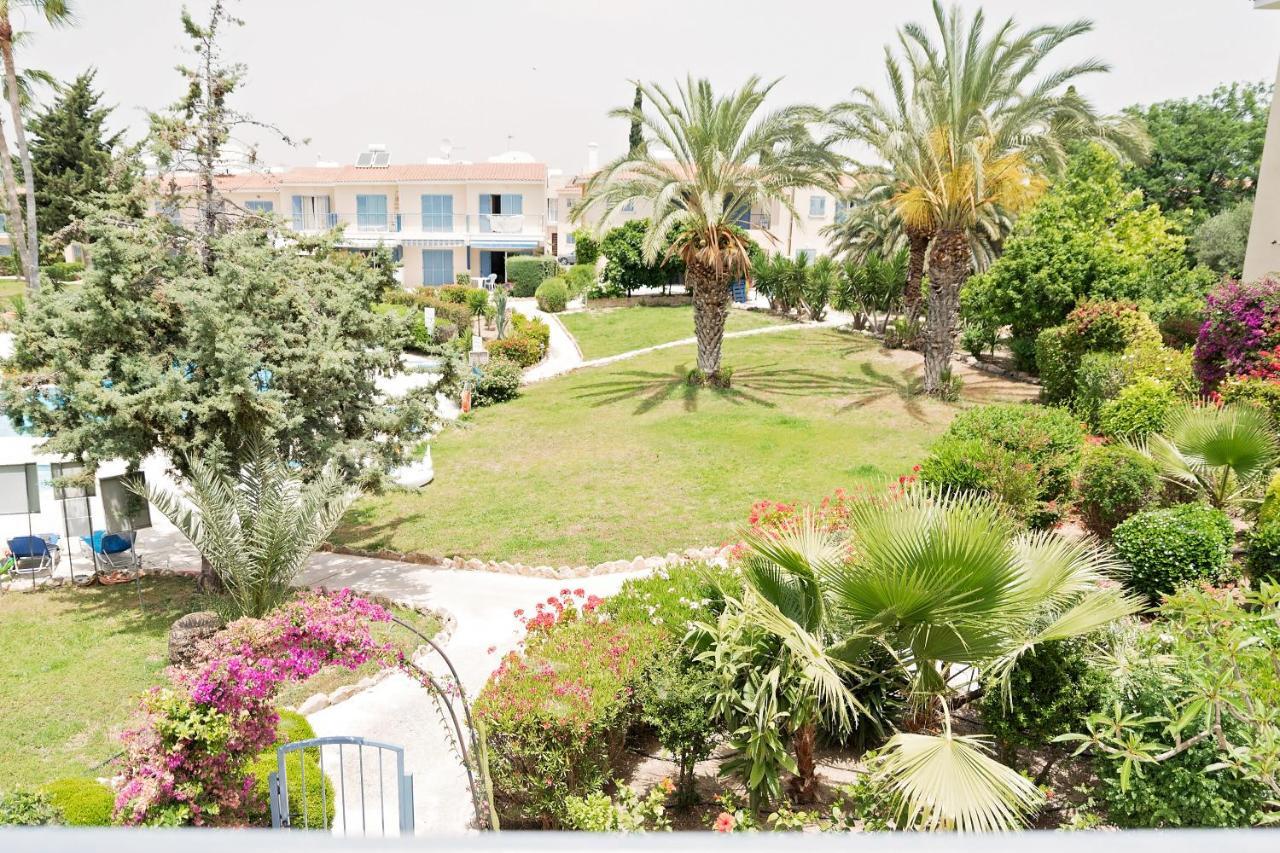 Holiday Apartment Walking Distance To The Sea Paphos Kültér fotó